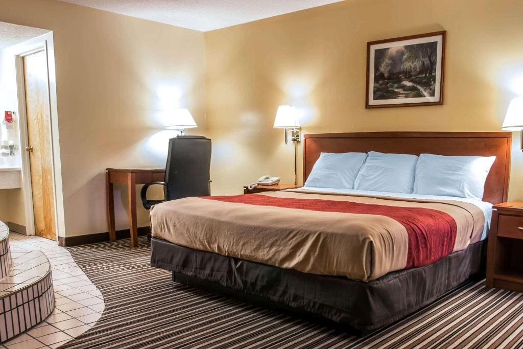 Double Room with Two Double Beds - Non-Smoking room - Image 3