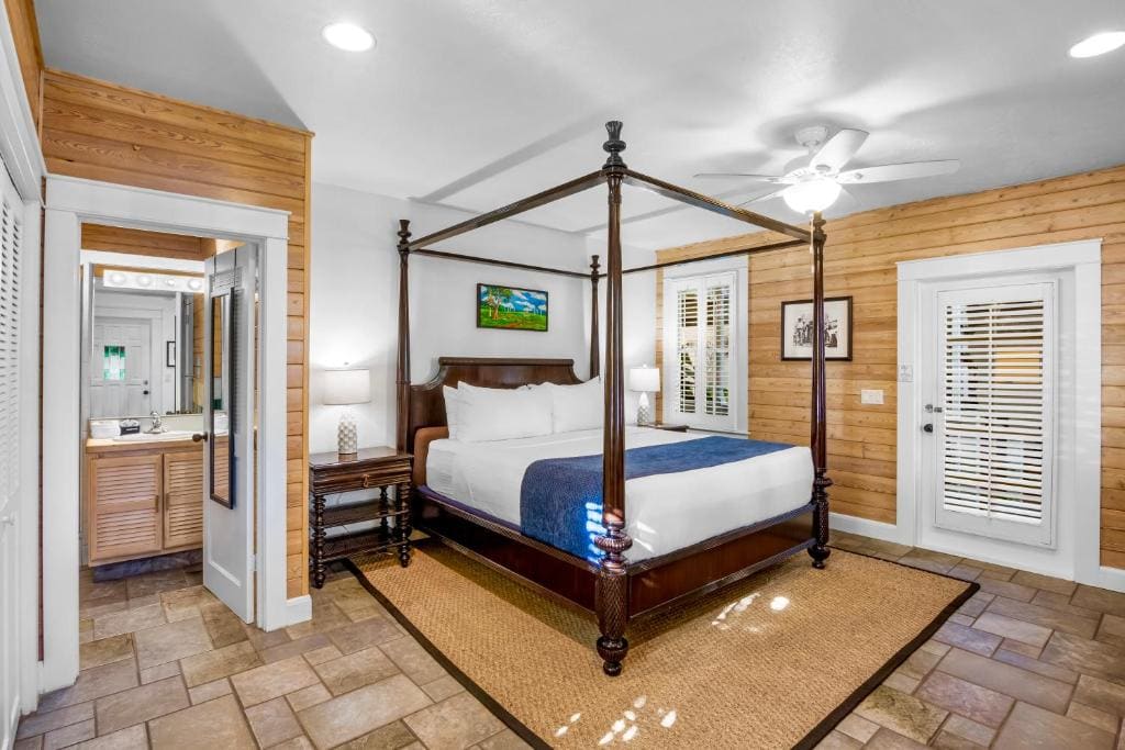 Deluxe King Island Room room - Image 1