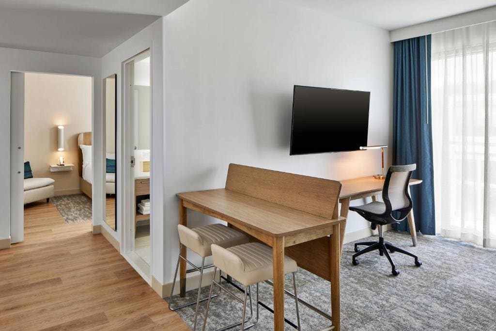 One-Bedroom King Suite with Sofa Bed and Fold Out Chair room - Image 3