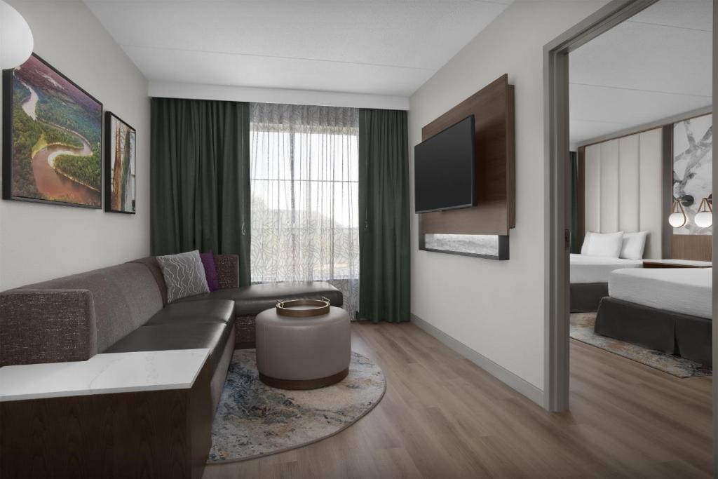 Queen Suite with Two Queen Beds - Allergy Friendly room - Image 2