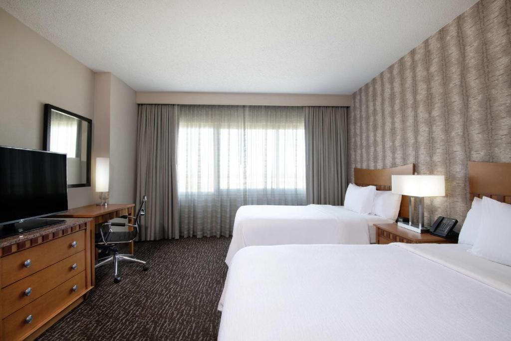 Suite with Two Double Beds room - Image 1