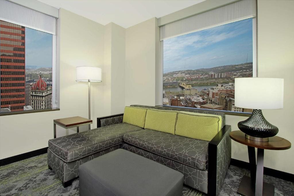Two-Bedroom Suite with Two King Beds room - Image 3
