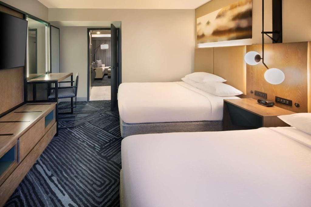 Queen Suite with Two Queen Beds room - Image 1