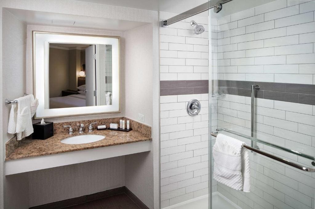King Studio Suite room - Image 2