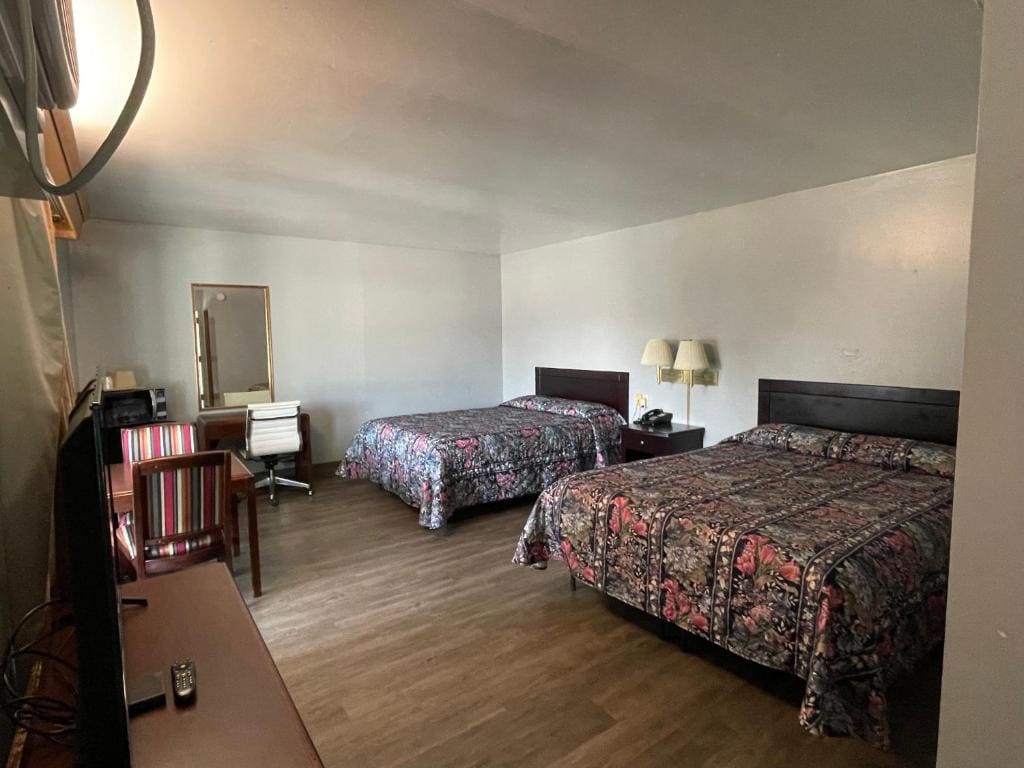 Superior Queen Room room - Image 1