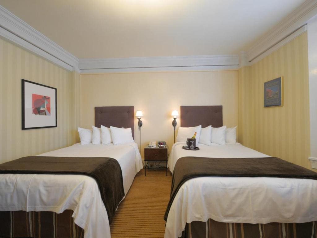 Deluxe Double Room with Two Double Beds room - Image 1