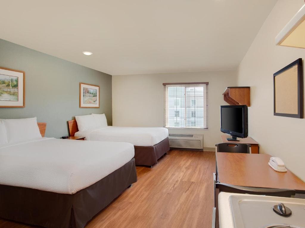 Double Room with Two Double Beds - Non-Smoking room - Image 1
