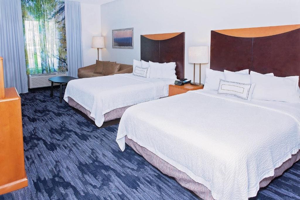 Suite with Two Queen Beds - Non-Smoking room - Image 1