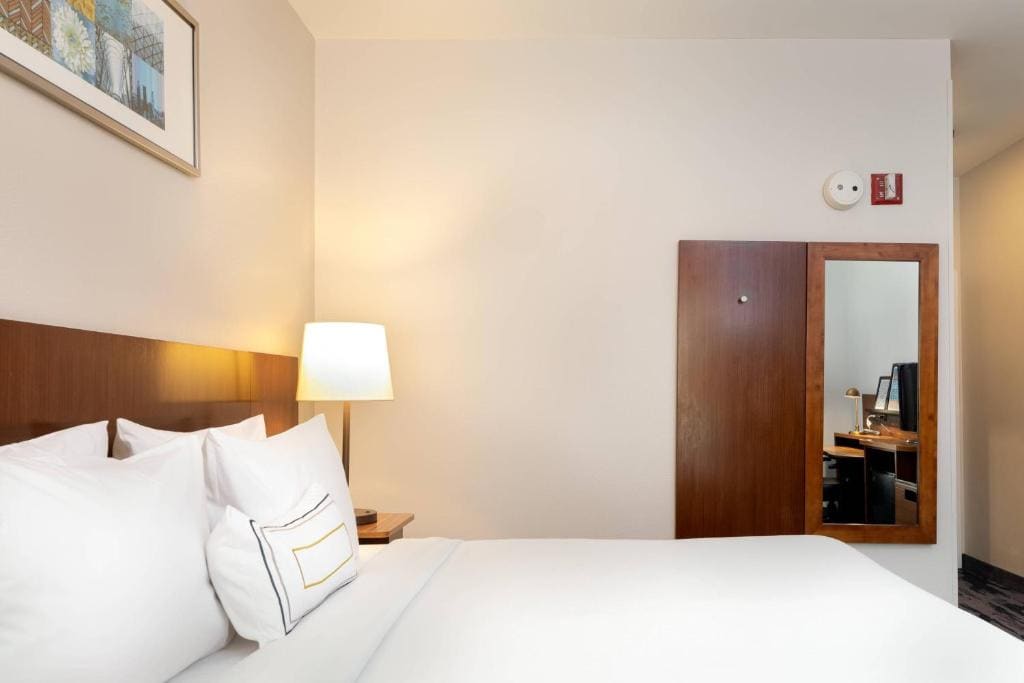 King Room room - Image 1