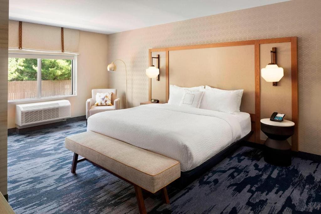 King Guest Room room - Image 1