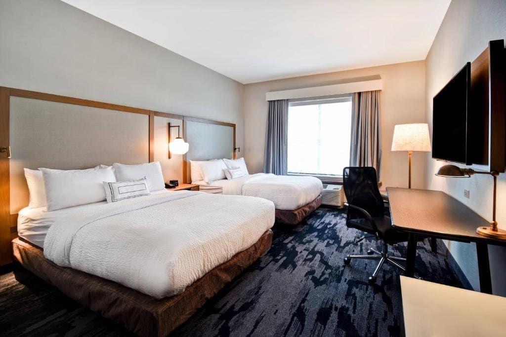 Queen Room with Two Queen Beds room - Image 1