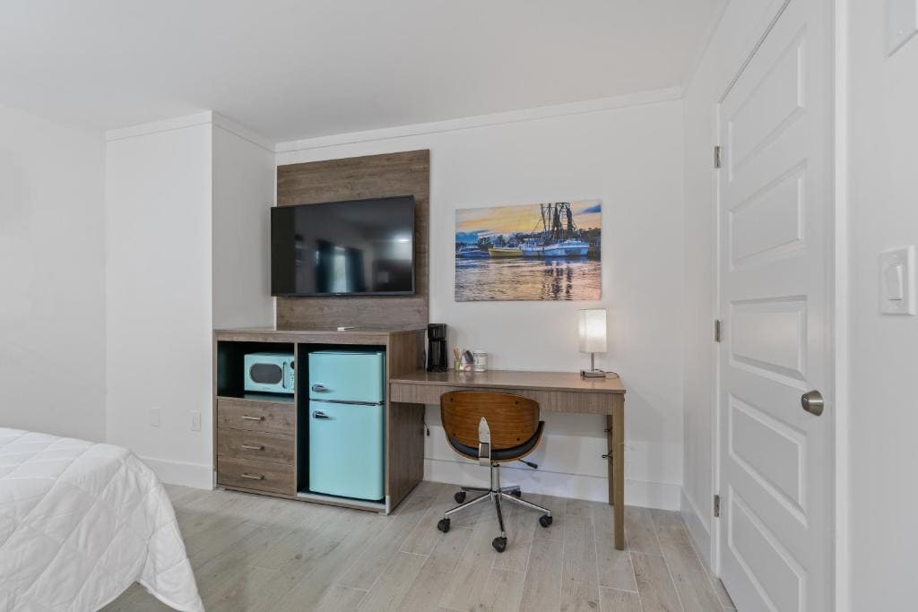 Queen Studio room - Image 3