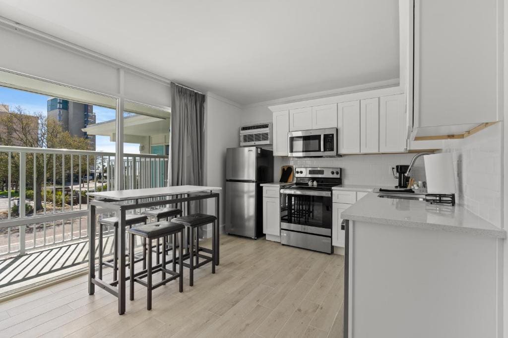 Suite room - Image 2