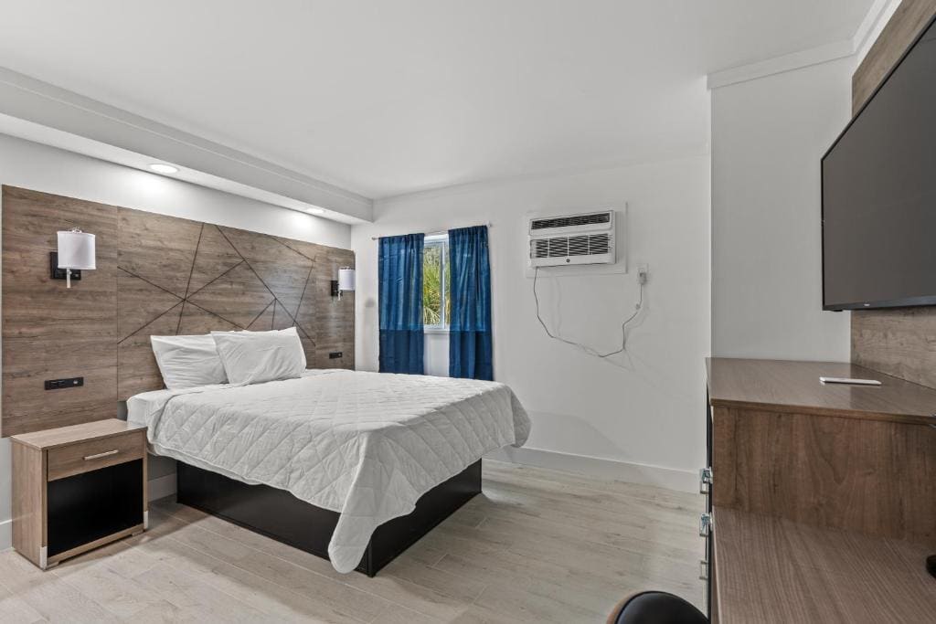Queen Studio room - Image 2
