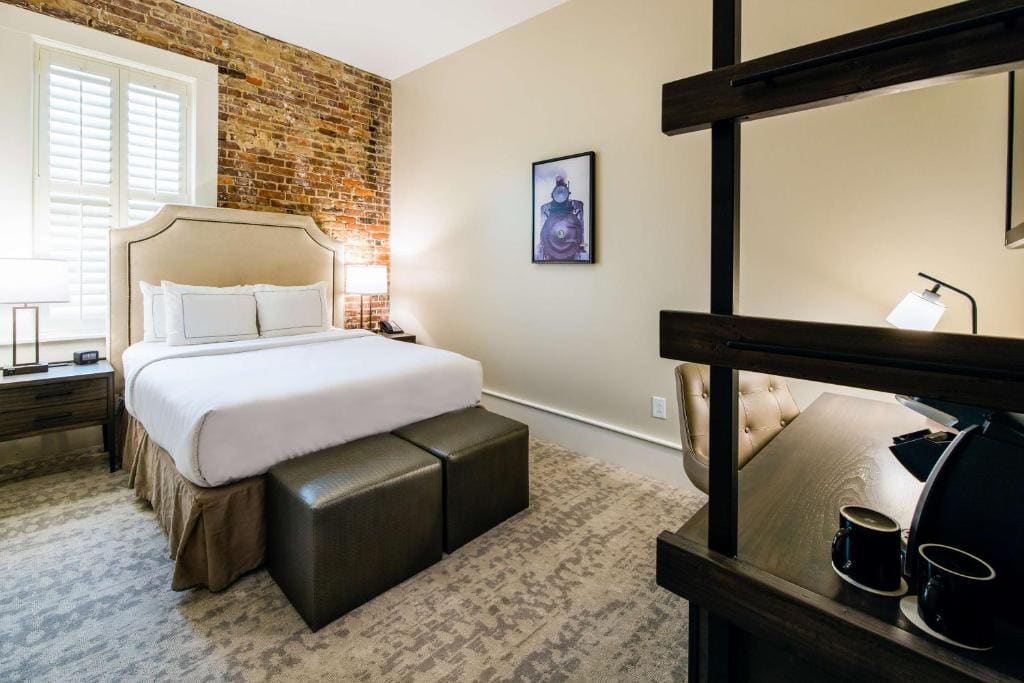 Queen Room room - Image 2