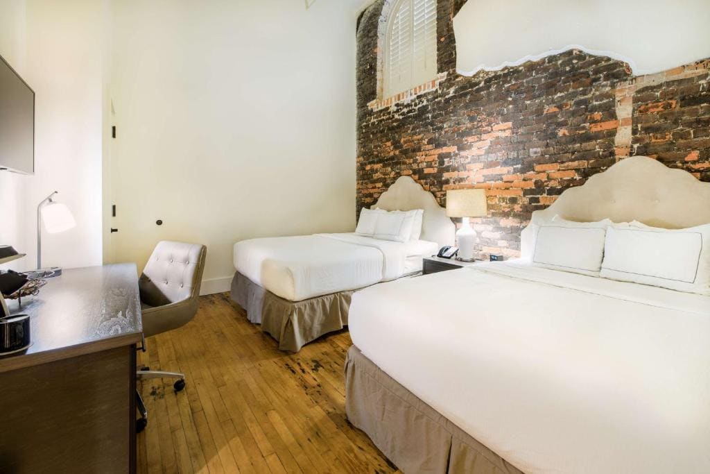 One-Bedroom Queen Suite with Two Queen Beds room - Image 1