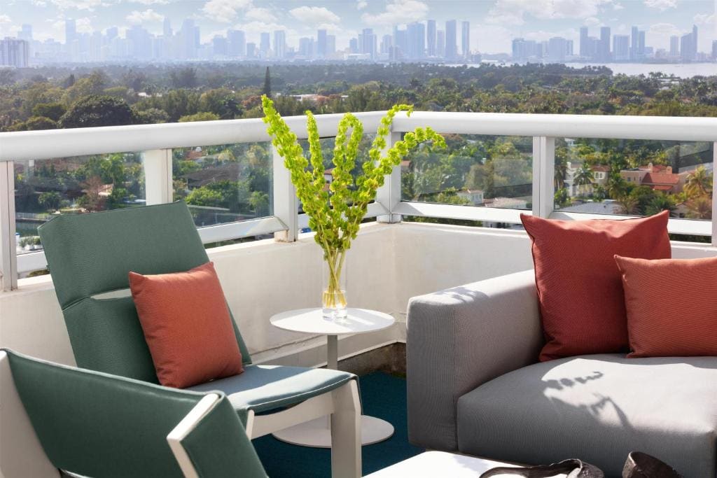 Suite with Private Terrace room - Image 2