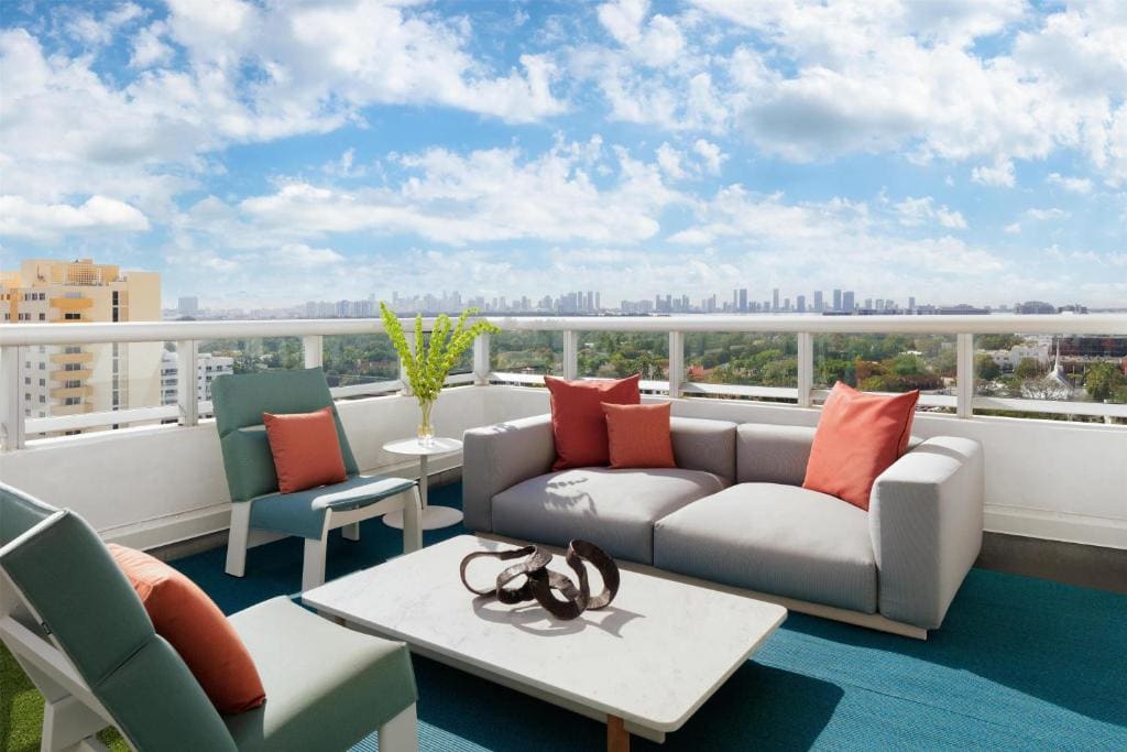 Suite with Private Terrace room - Image 3