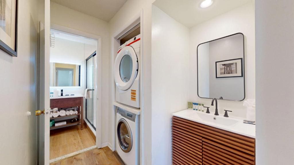 Three-Bedroom Apartment room - Image 3