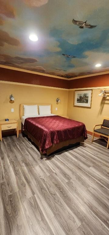 Queen Room - Disability Access room - Image 2