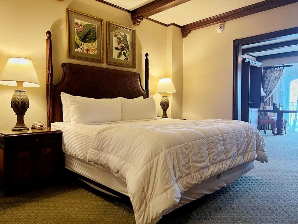 3 Bedroom Ocean Tower Suite room - Image 1