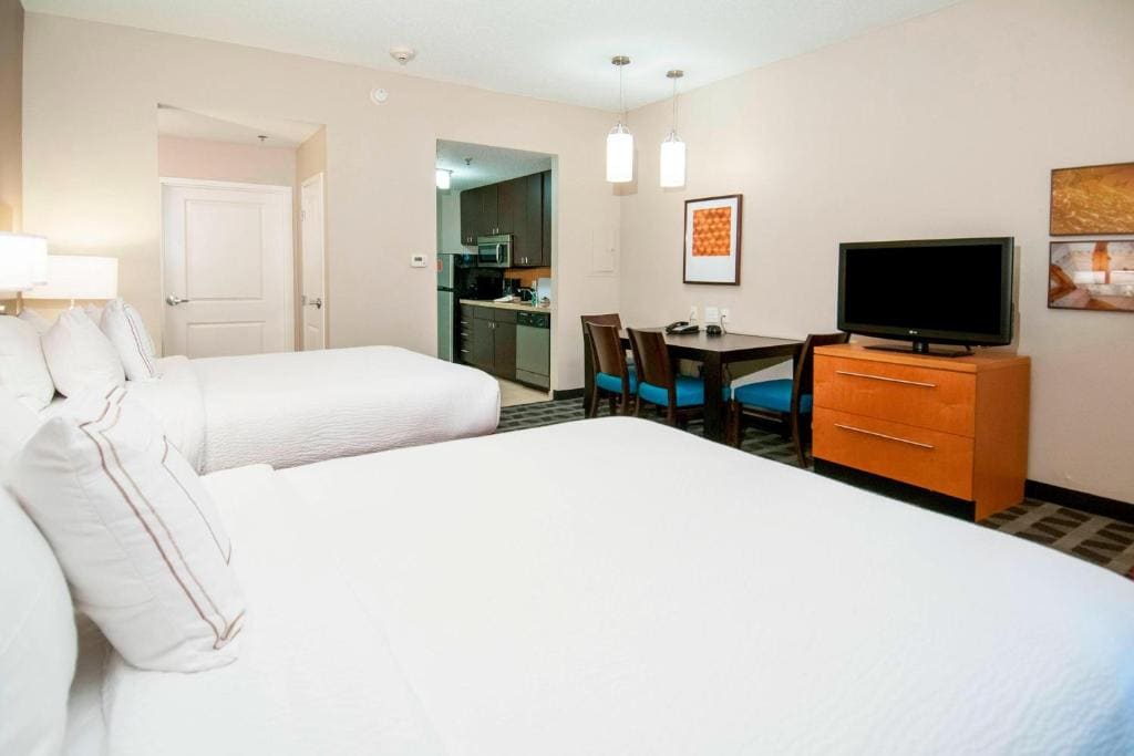 Queen Studio room - Image 3