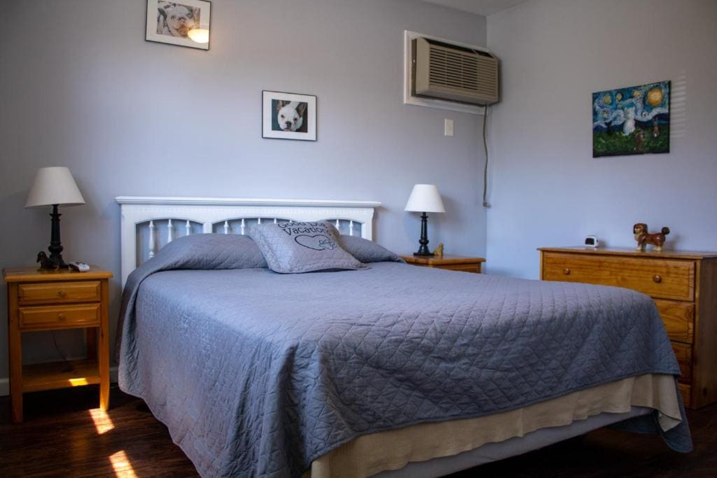 Three-Bedroom Chalet room - Image 2
