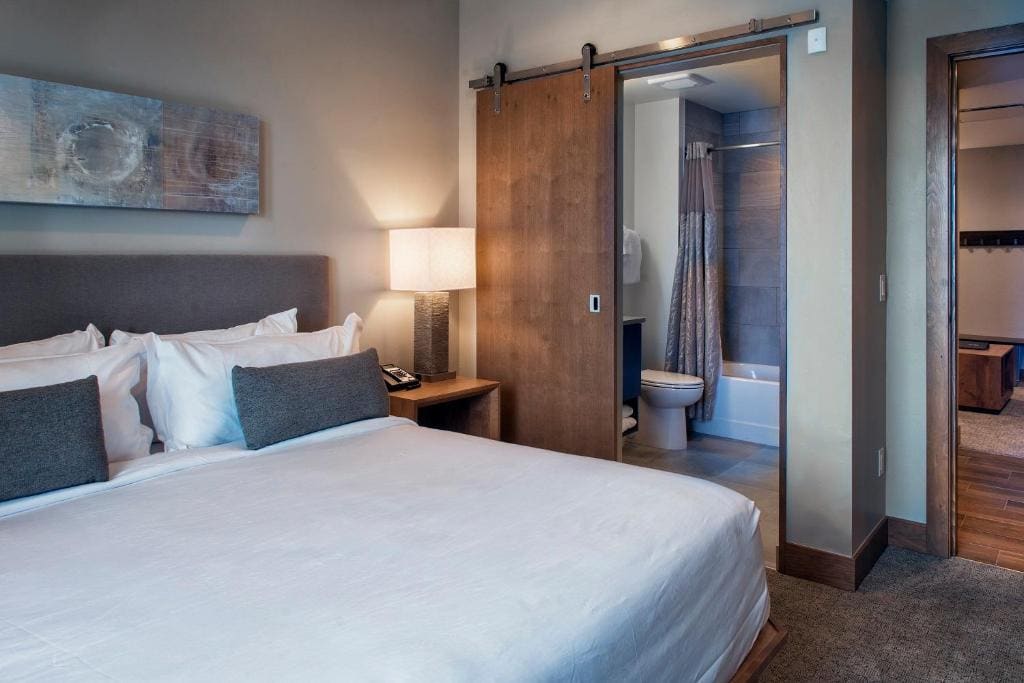 Suite room - Image 1