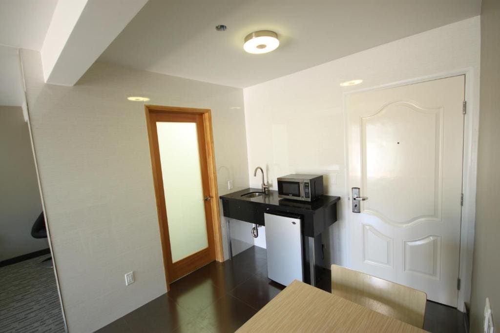 King Room with Ocean View room - Image 3
