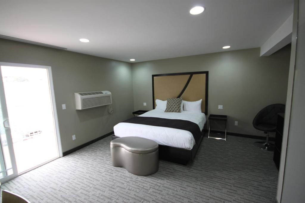 King Room with Ocean View room - Image 2