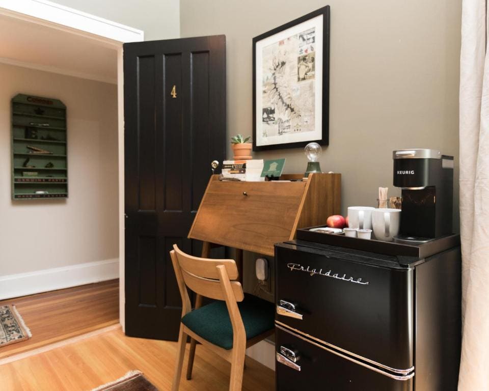 Queen Room room - Image 2