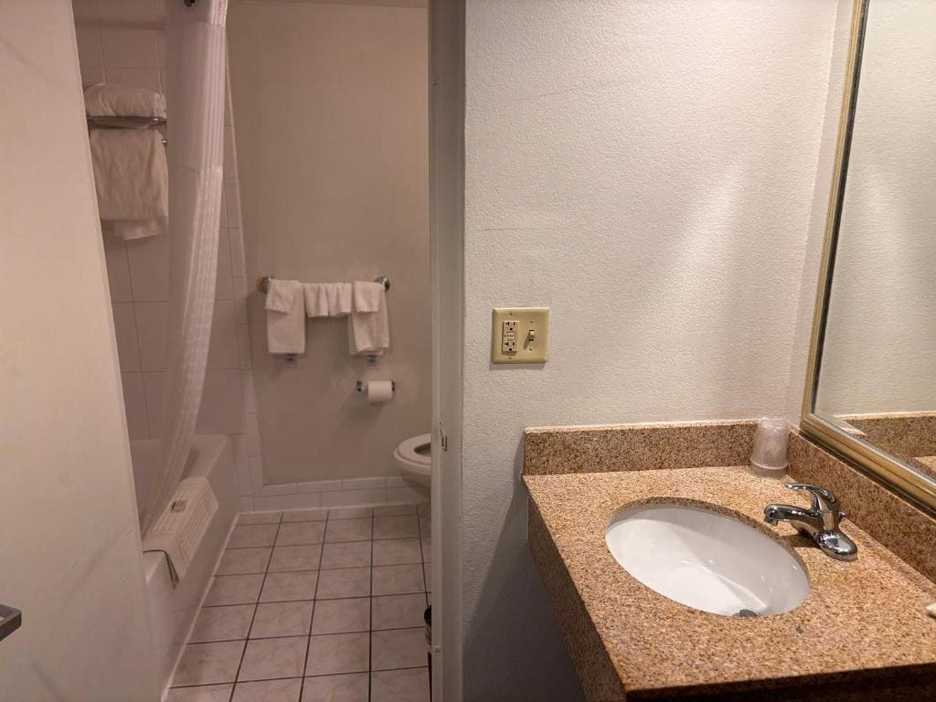 King Room room - Image 2