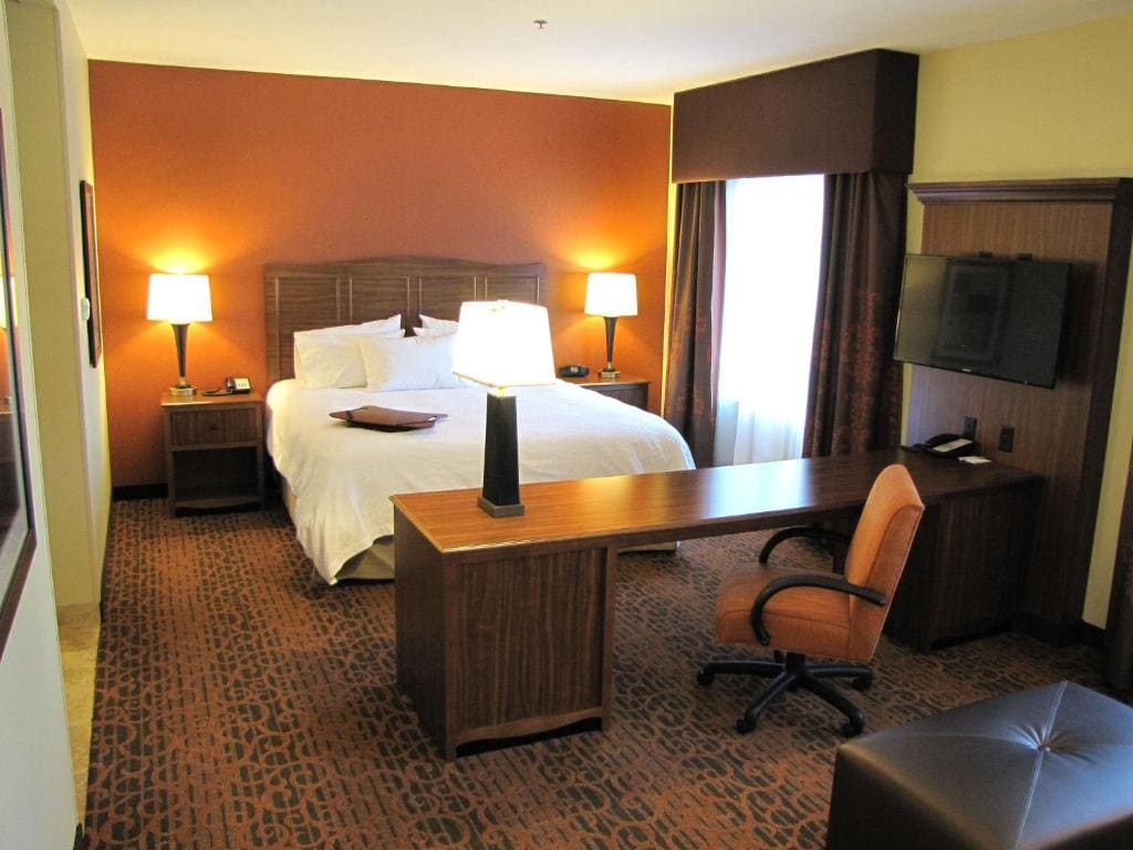 King Studio Suite - Non-Smoking room - Image 1