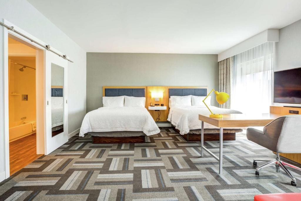 Studio Suite with Two Queen Beds - Non-Smoking room - Image 1