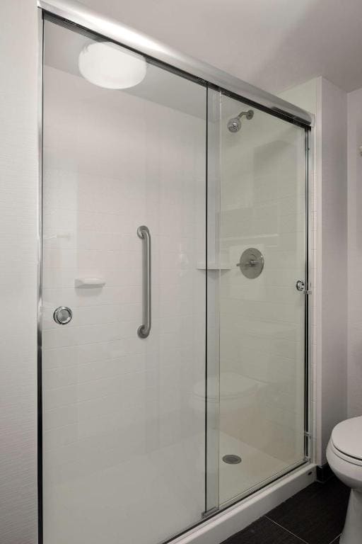 King Room - Hearing Access/Non-Smoking room - Image 1