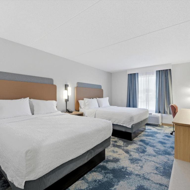 Double Room with Two Double Beds - Non-Smoking room - Image 2
