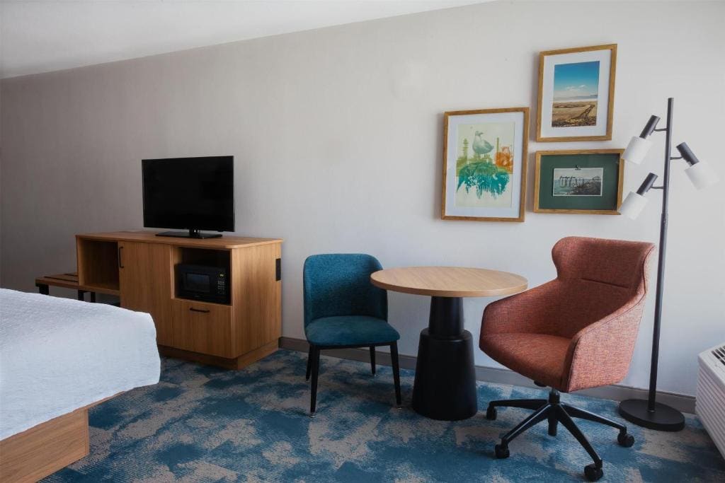 Standard King Room room - Image 2