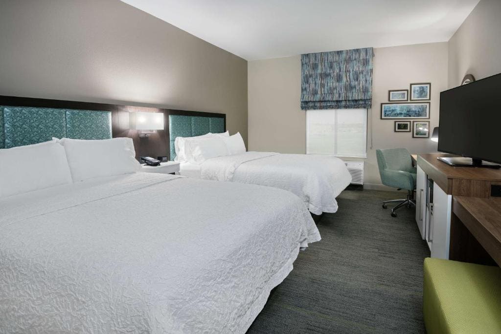 Queen Room with Two Queen Beds (4 Adults) room - Image 1