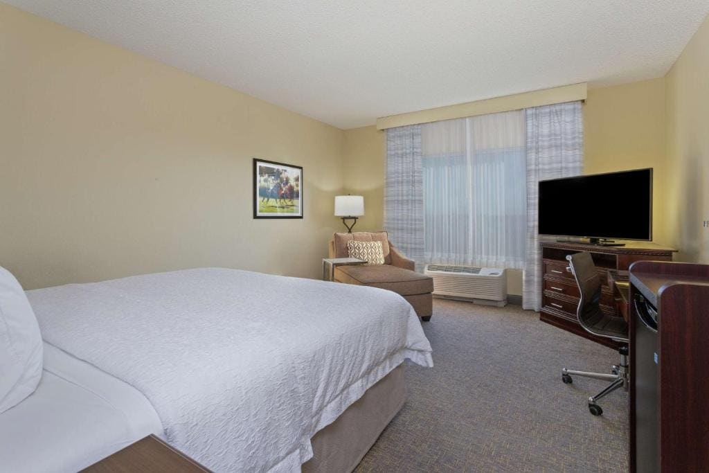 King Room - Non-Smoking room - Image 1