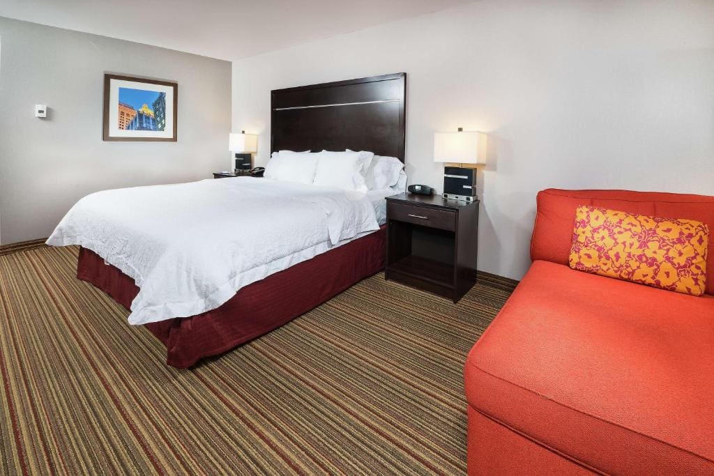 King Room - Non-Smoking room - Image 1