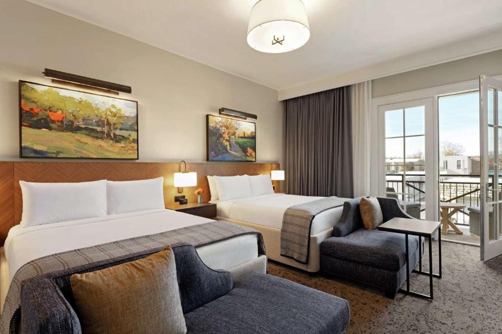 Queen Room with Two Queen Beds and Balcony room - Image 1