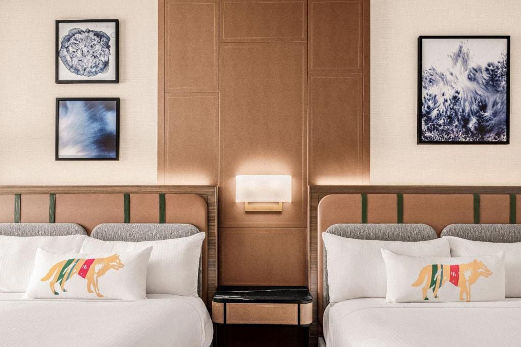 Remus Deluxe 2 Queens (Newly Renovated) room - Image 3