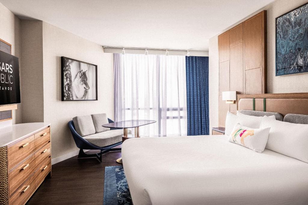 Remus Junior Suite 1 King room - Image 2