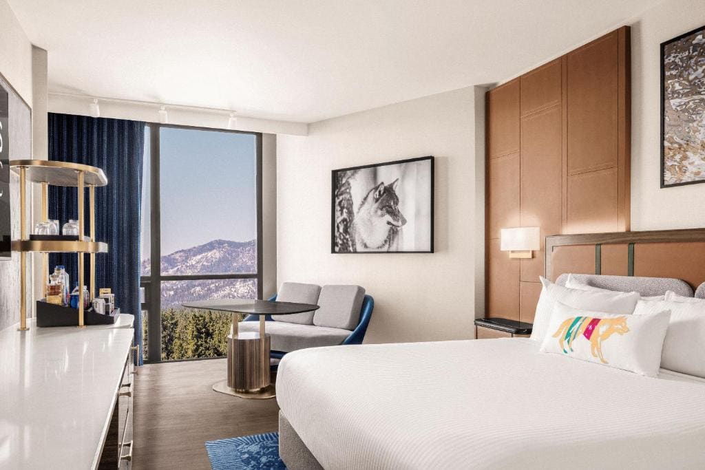 Remus Deluxe 1 King (Newly Renovated) room - Image 3