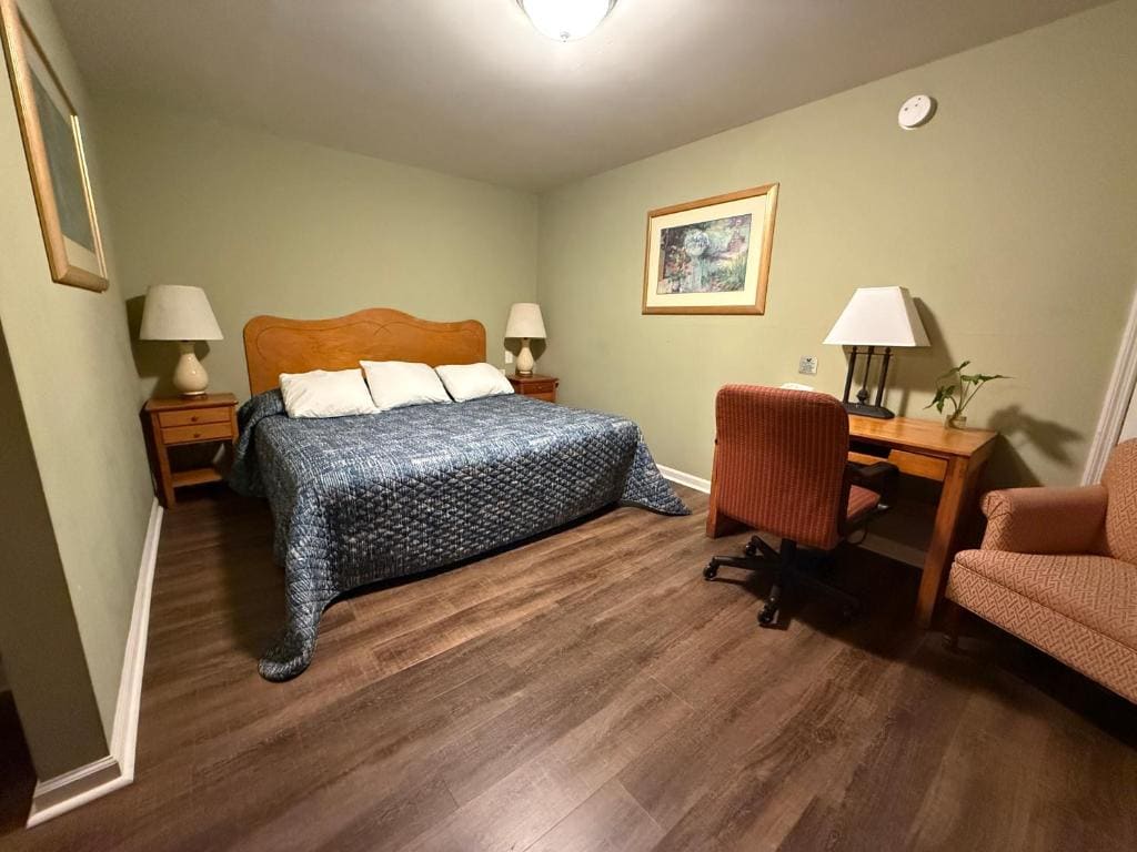 King Room with Kitchen room - Image 2