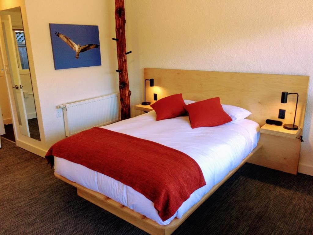 Fauna Standard Queen Room room - Image 3