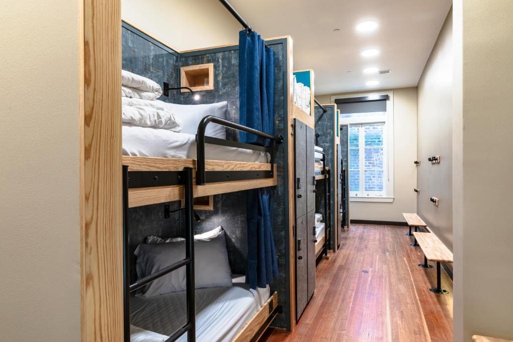 Bed in All-Gender 6-Bed Dormitory room - Image 2
