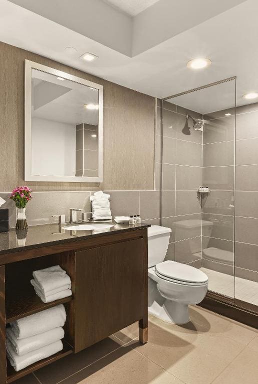 Suite with Hot Tub room - Image 2
