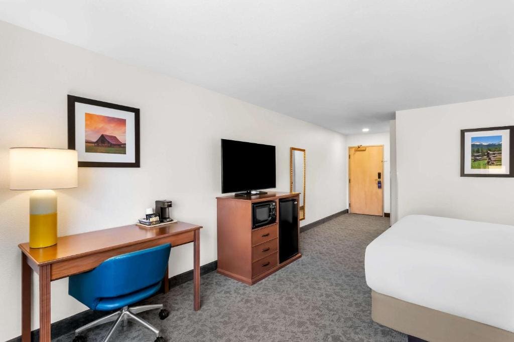 Standard Queen Room - Non Smoking room - Image 2