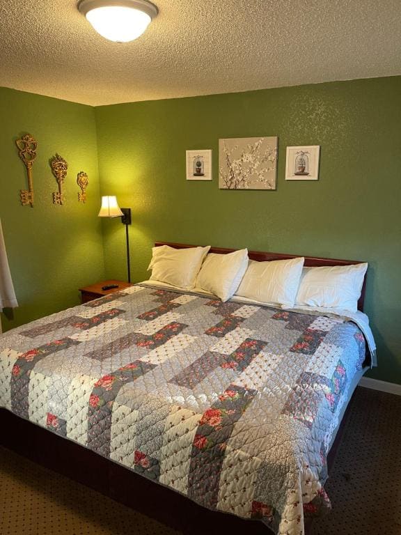 Standard Queen Room room - Image 1